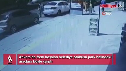 Freni boşalan belediye otobüsü park halindeki araçlara çarptı
