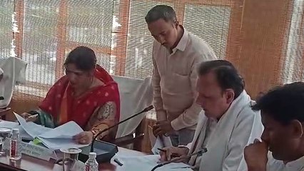 भरतपुर सांसद व जिला प्रमुख ने ली बैठक