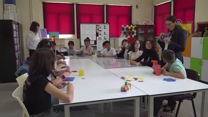 Burdur'un "üstün yetenekleri" matematik alanında 16 altın madalya kazandı