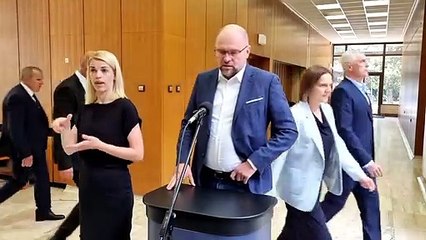 R. Sulik pred vladou 26/05/2022