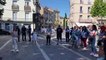 Une minute de silence a été observée devant le parc des Poètes, à Béziers, là où l'une des victimes a été retrouvée sans vie