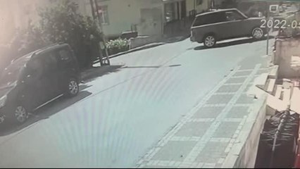 Ümraniye'de apartmanın bahçesine düşen cipin sürücüsü yaralandı