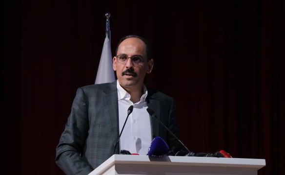 Cumhurbaşkanlığı Sözcüsü Kalın, Erciyes İlahiyat Zirvesi nde konuştu (2)