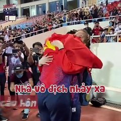 Chuyện tình yêu của nam vận động viên vừa có màn "hỏi vợ" gây sốt | Điện Ảnh Net