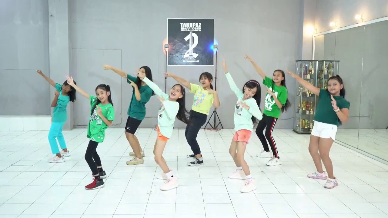DJ MACARENA PARGOY REMIX TIKTOK  TAKUPAZ KIDS  DANCE JOGET VIRAL TERBARU
