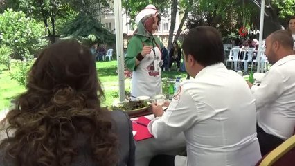 Türk Mutfağı Haftası'nda yöresel yemekleri yarıştırdılar
