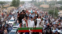 باكستان.. عمران خان يمهل الحكومة 6 أيام لتحديد موعد للانتخابات