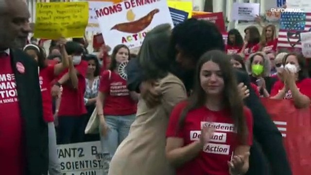 США: протесты против оружейного лобби