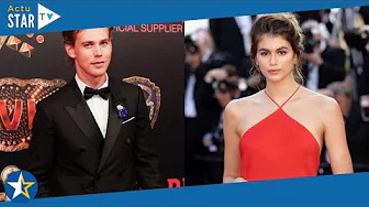 Kaia Gerber flamboyante à Cannes : la fille de Cindy Crawford monte les marches au bras de son nouve