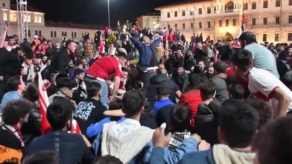 Sivas'ta taraftarlar kupa sevincini tarihi meydanda yaşadı