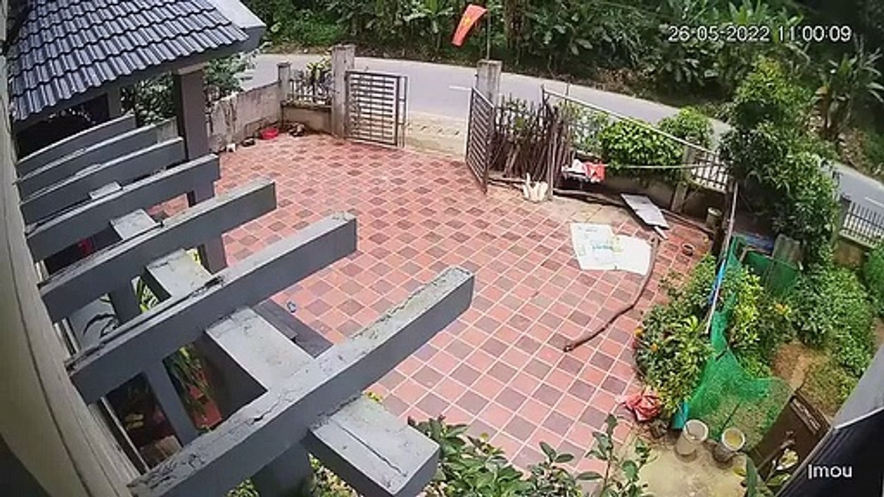 Sạt lở đất kinh hoàng