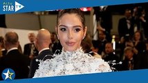 Cannes 2022 : très enceinte, Nabilla illumine le tapis rouge dans une robe blanche à dos nu
