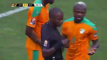 Egypt- CIV, 2 cartons jaunes au même joueur