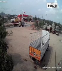 ஒரு கார் இரண்டு லாரி; சினிமாவை மிஞ்சும் விபத்து; பதைபதைக்கும் காட்சிகள்!