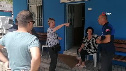 İsveçli kadın turiste pazarda çanta hırsızlığı şoku