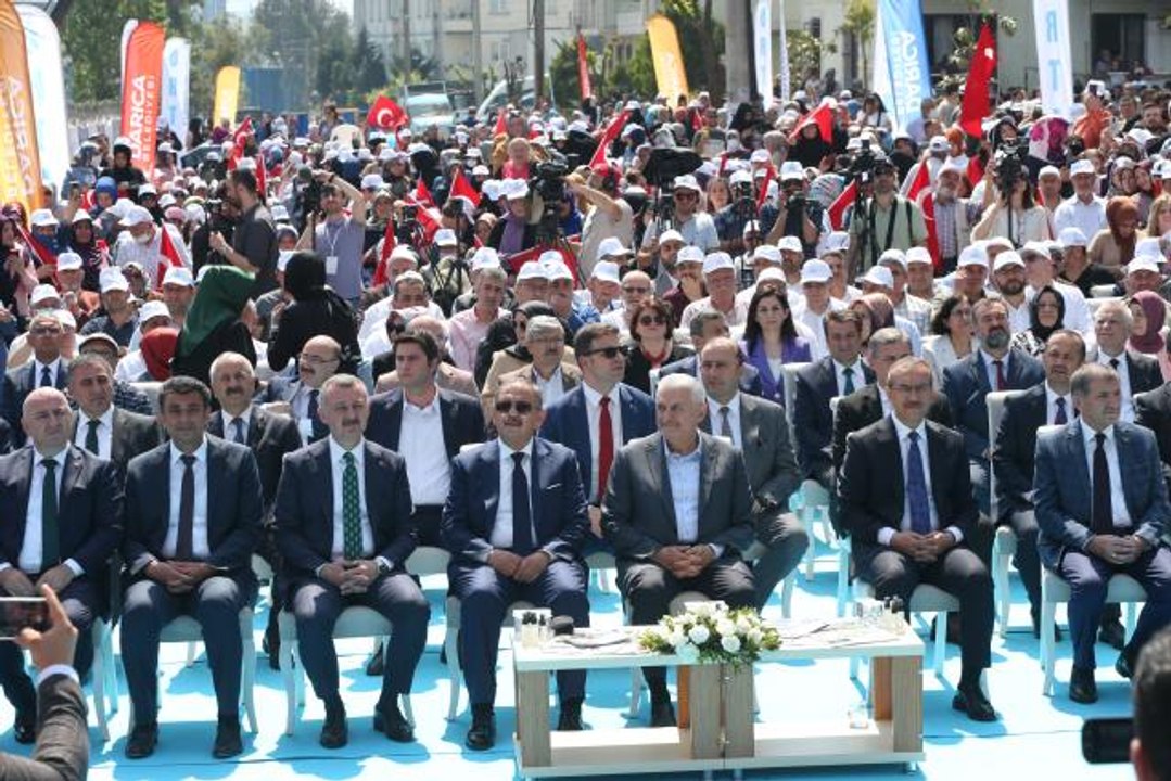Binali Yıldırım: "(Muhalefet) Varsa yoksa 'Recep Tayyip Erdoğan'ı indirelim.' diyorlar. İndiremezsiniz, gücünüz de yetmez"