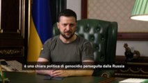 Ucraina, Zelensky accusa Mosca di genocidio nel Donbass