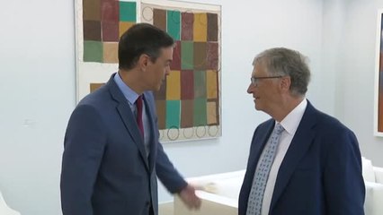 Sánchez recibe en La Moncloa a Bill Gates