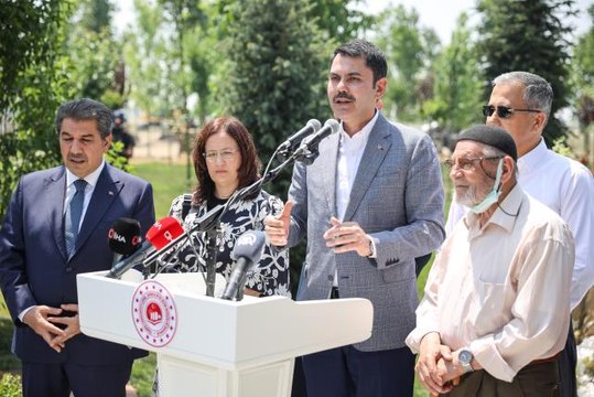 Bakan Kurum, Atatürk Havalimanı Millet Bahçesi'nin ilk etabının açılış tarihini açıkladı Açıklaması