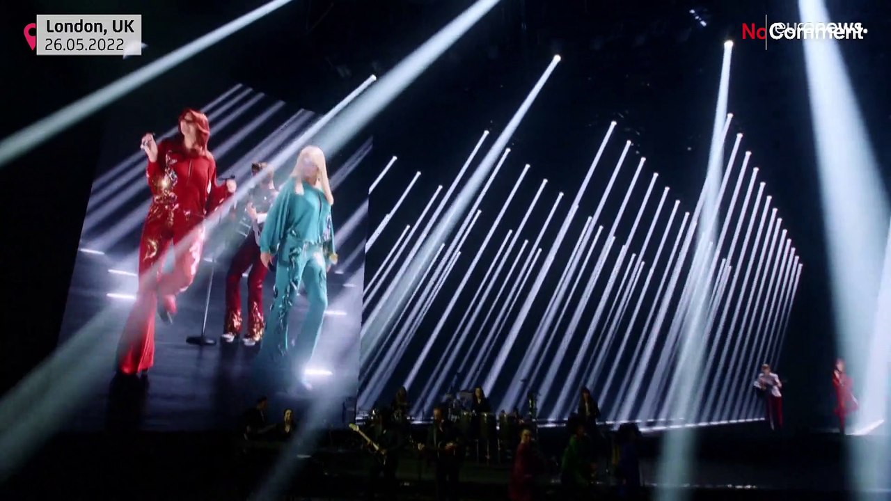 Ganz real: alle vier abba-stars erschienen zur weltpremiere ihrer "abbatare" in london