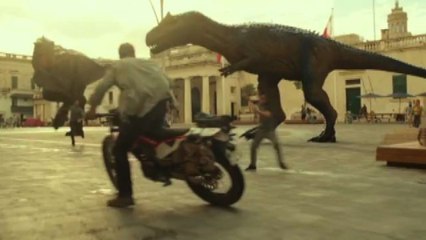 "Jurassic World" in sala, tra i dinosauri pensando all'ambiente