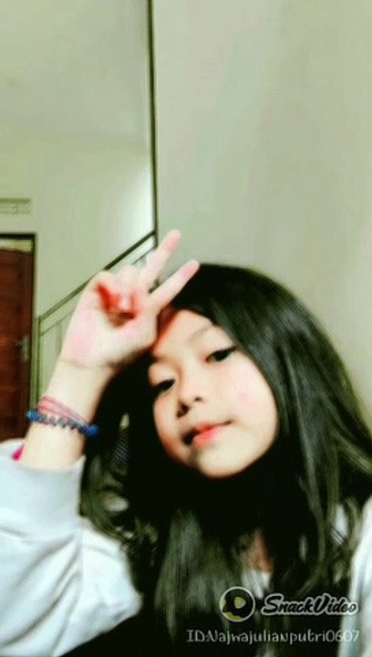 Lagi centil