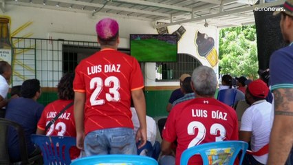 Юные поклонники Луиса Диаса