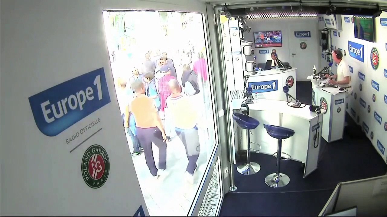 Marseille : l'homme grièvement blessé devant un établissement scolaire est mort