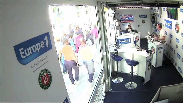 Marseille : l'homme grièvement blessé devant un établissement scolaire est mort