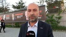 Van’da reklama soyunan CHP’nin kara lekesi suratına vuruldu! “Menderes’i astınız, Özal’ı zehirlediniz, Erdoğan’ı yedirmeyiz”