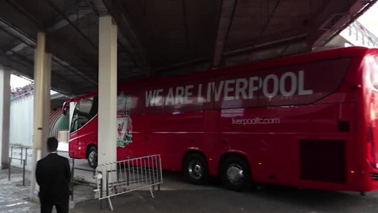 Liverpool-Stars mit Ankunft in Paris