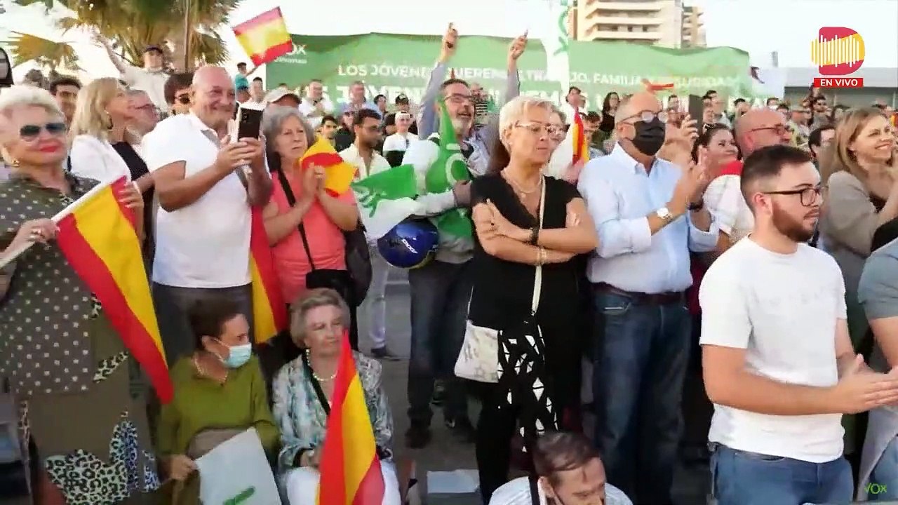 GRAN ACTO de VOX en Málaga con Santiago Abascal y Macarena Olona