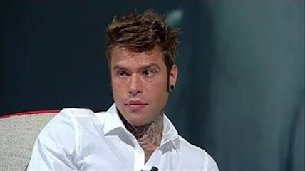 Emma Marrone, offesa dalle parole di Fedez? “Stai sereno” Il rapper Fedez, nel corso di una puntata