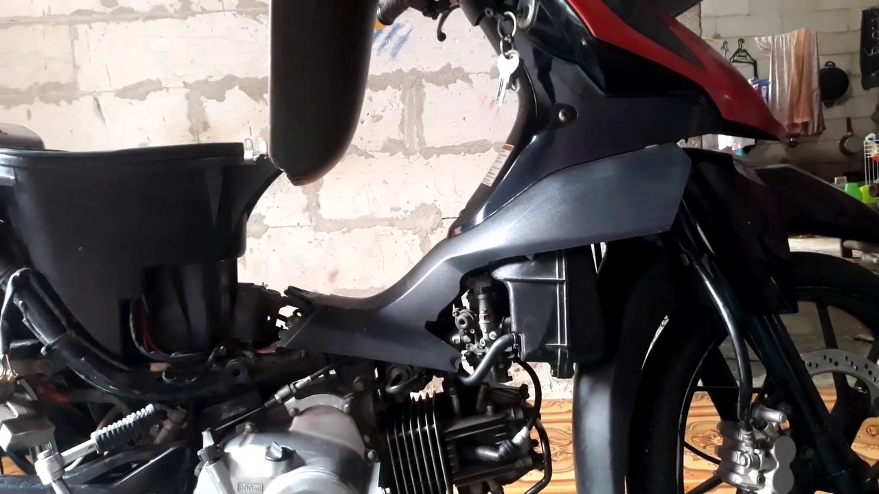 Cara mudah cek pengisian aki motor & kiprok motor - Video Dailymotion
