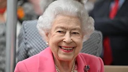 Queen's special Jubilee balcony plan for world to 'see heartbeat of her family'