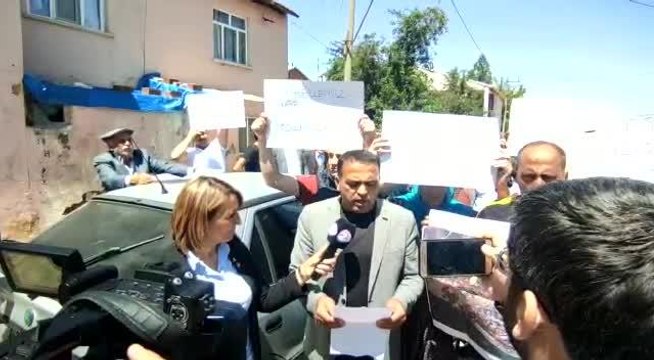 Elazığ Sivrice Depreminin Ardından Riskli Alan İlan Edilen Mahallenin Bir Bölümünde Başlayan Kentsel Dönüşüm Süreci, Kalan Bölümünde İşletilmedi:...