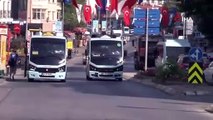 Maltepe'de minibüs sürücüsü, motokuryeye çarpıp önünde sürükledi