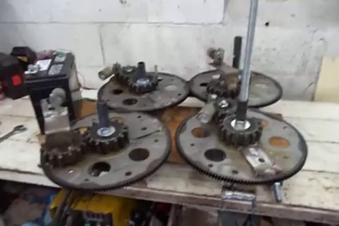 Inertial Propulsion - 4-Wheel Thornson Type