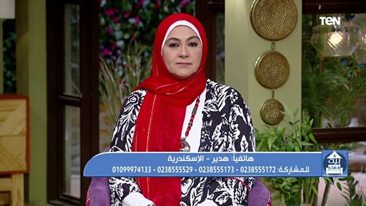 متصلة: مقاطعة أخويا لأنه بيبص عليا أنا واخواتي.. هل دا حرام؟.. والشيخ أحمد المالكي يرد