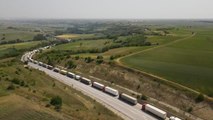Bulgaristan'a açılan Hamzabeyli Sınır Kapısı'ndaki tır kuyruğu devam ediyor