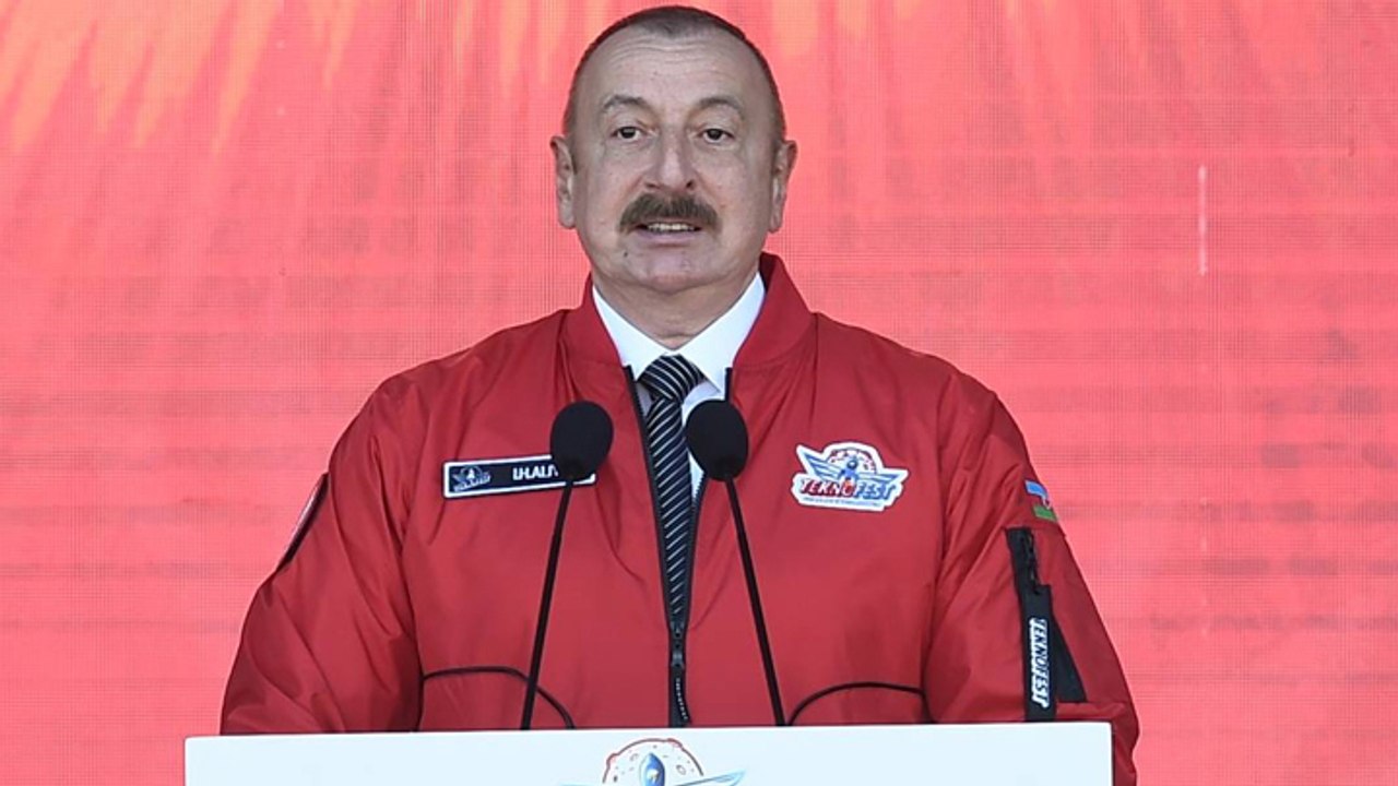 Azerbaycan Cumhurbaşkanı İlham Aliyev: Selçuk Bayraktar gençler için bir örnektir