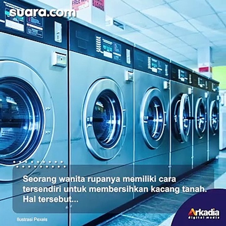 Epic! Wanita Ini Bersihkan Kacang Tanah Pakai Mesin Cuci, Aksinya Tuai Perdebatan