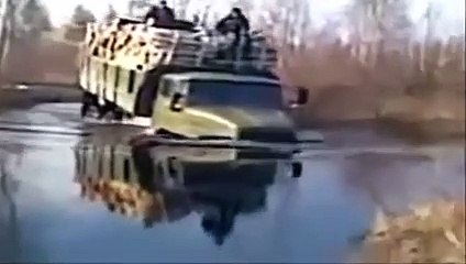 Çılgın Rus Şoförleri Yağmur Çamur Dinlemiyor 8