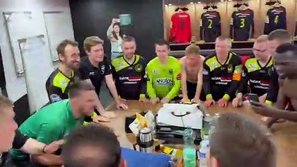 Joue-la comme un Pro - Vestiaire B, Shaa la la..