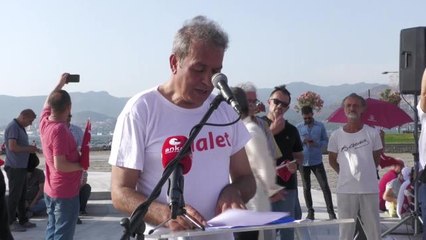 İzmir'de Emekli Astsubaylardan Maaş Tepkisi: "Bu Şartlarda Geçinemiyoruz, Adalet İstiyoruz"