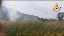 Incendio boschivo a Livorno nella zona di Vallin Buio