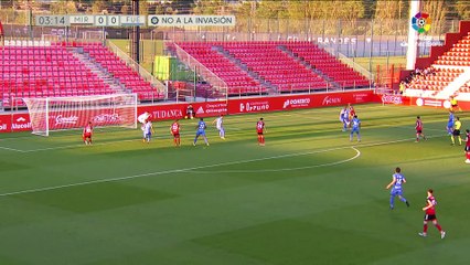 El Mirandés despide el curso 2022 con goleada en Anduva