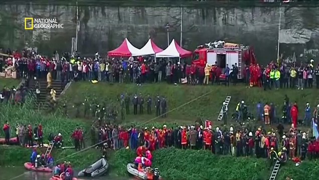 Air Crash - Crash en direct - Vol TransAsia Airways 235 [Français]