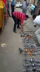 حى بولاق الدكرور يشن حملات لإعدام الشيشة ورفع الإشغالات