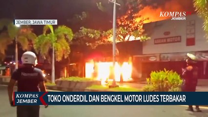 Toko Onderdil dan Bengkel Motor di Jember Ludes Terbakar